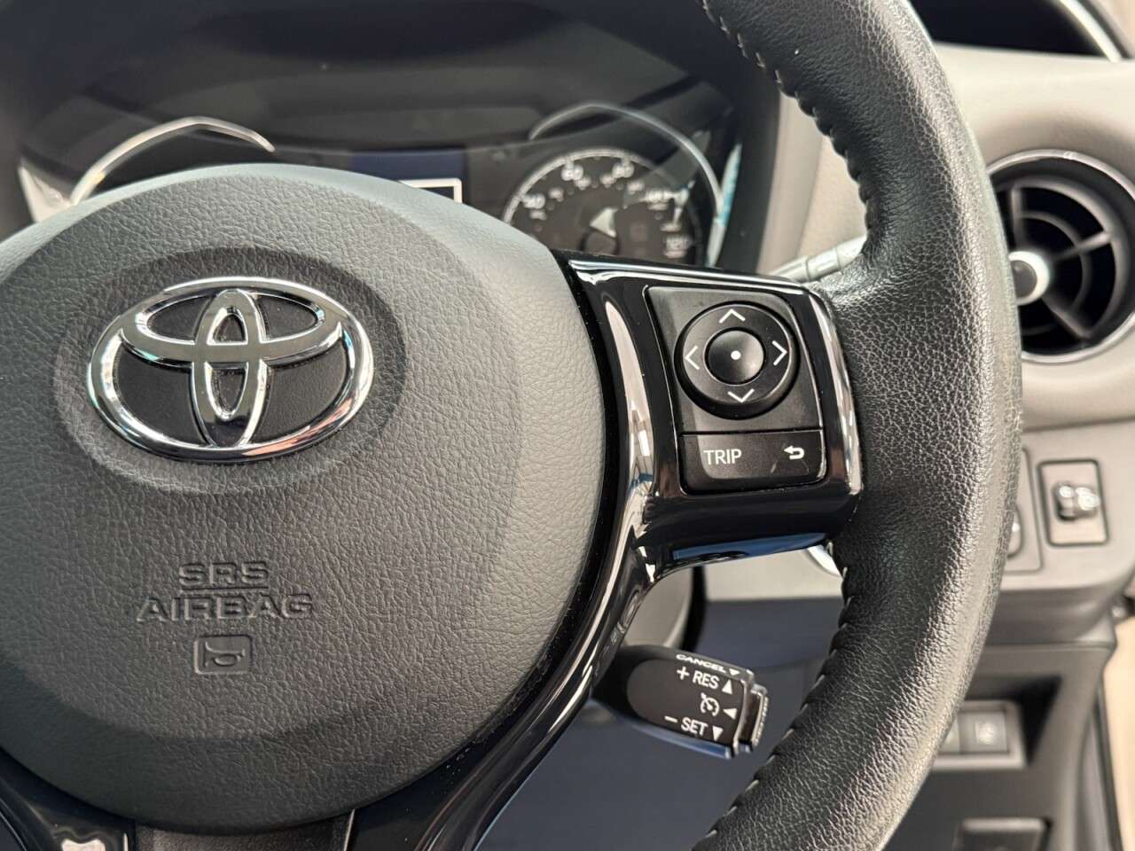 2019 TOYOTA YARIS 2019 TOYOTA YARIS