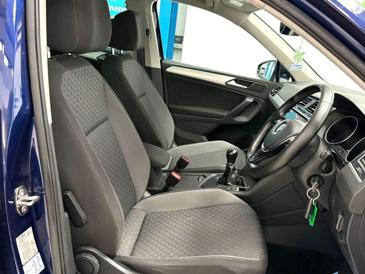 2018 VOLKSWAGEN TIGUAN 2018 VOLKSWAGEN TIGUAN