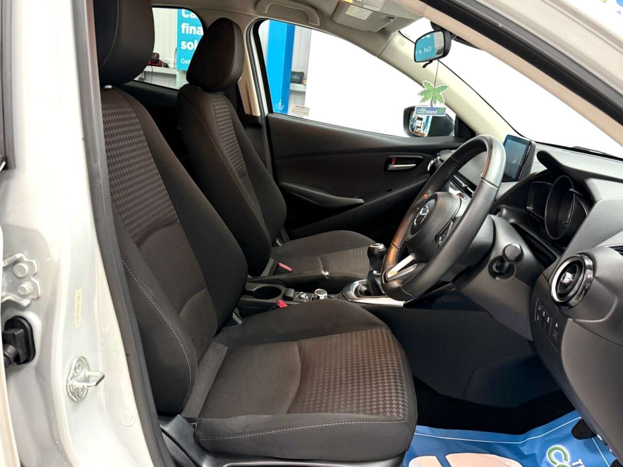 2018 MAZDA MAZDA2 2018 MAZDA MAZDA2