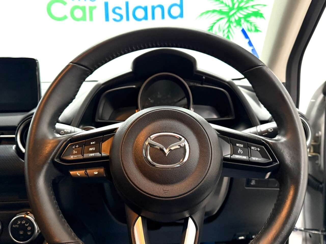 2018 MAZDA MAZDA2 2018 MAZDA MAZDA2