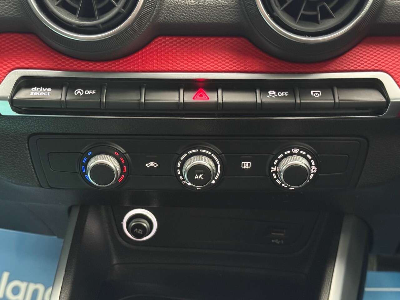 2018 AUDI Q2 2018 AUDI Q2