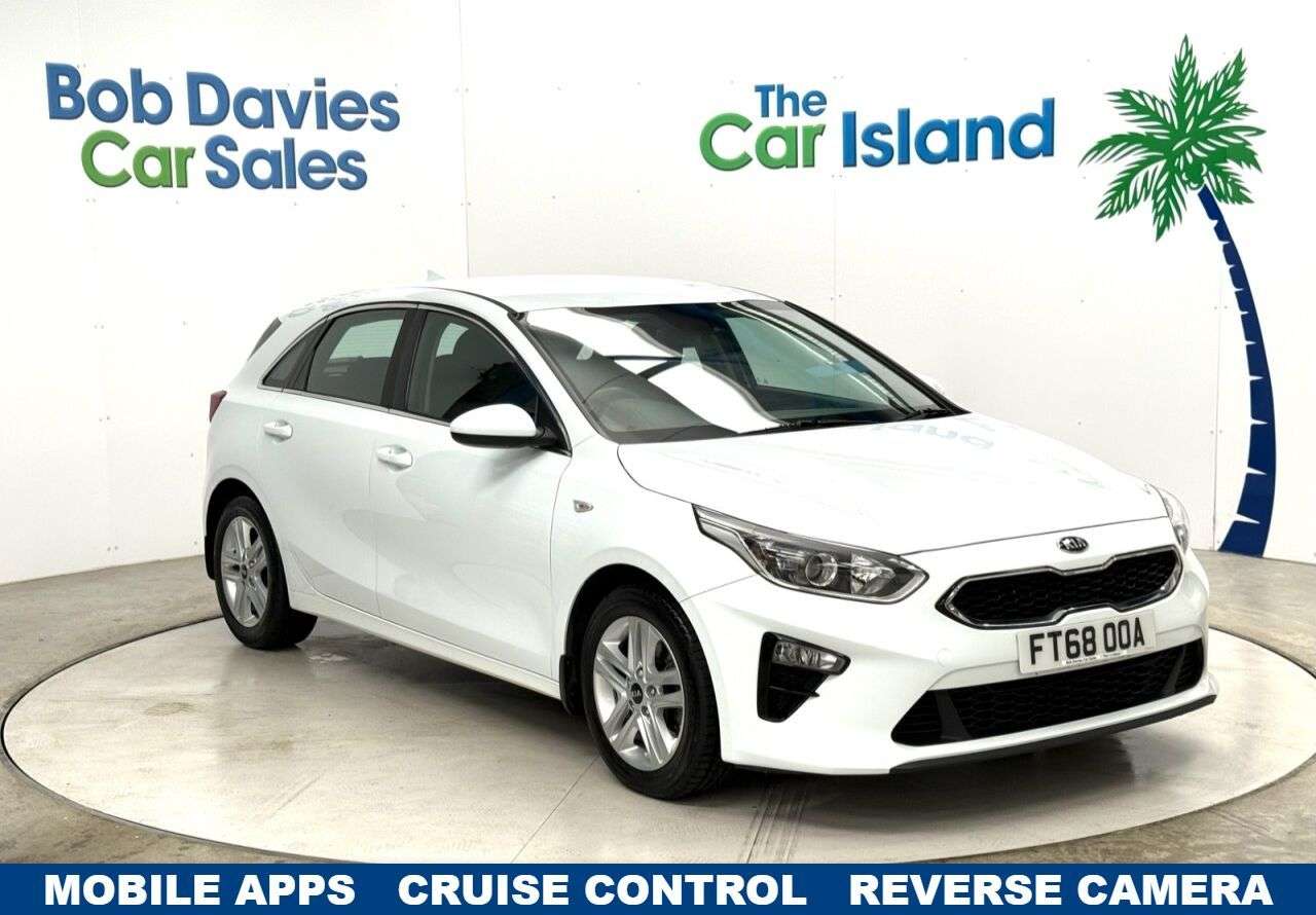 A 2019 KIA CEED 1.0 T-GDi ECO 2 Hatchback 5dr Petrol Manual Euro 6 (s/s) (118 bhp) CARPLAY, A 2019 KIA CEED 1.0 T-GDi ECO 2 Hatchback 5dr Petrol Manual Euro 6 (s/s) (118 bhp) CARPLAY,