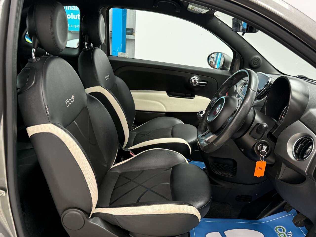 2017 FIAT 500 2017 FIAT 500