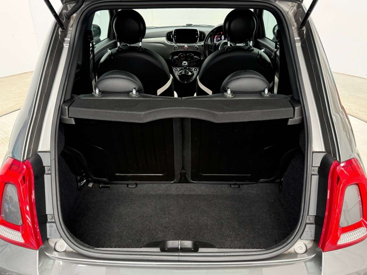 2017 FIAT 500 2017 FIAT 500