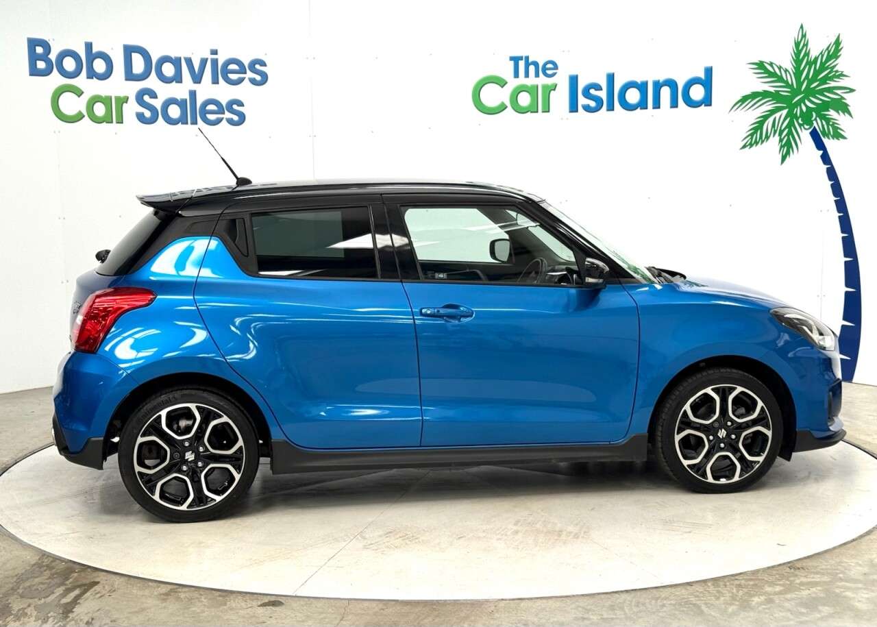 2021 SUZUKI SWIFT 2021 SUZUKI SWIFT