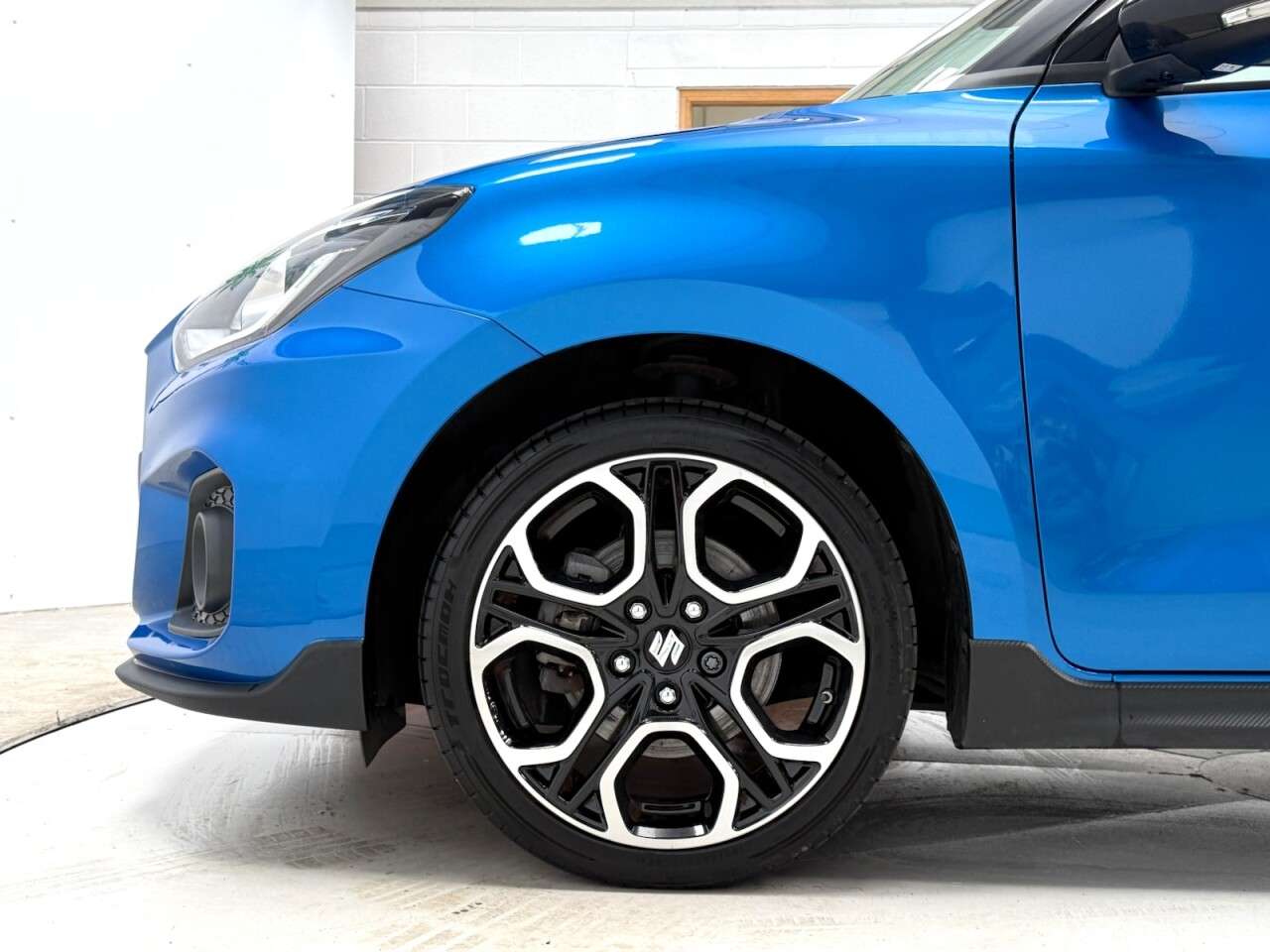 2021 SUZUKI SWIFT 2021 SUZUKI SWIFT