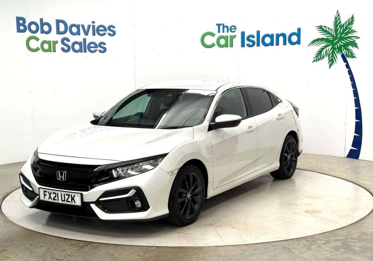 A 2021 HONDA CIVIC 1.0 VTEC Turbo SR Hatchback 5dr Petrol Manual Euro 6 (s/s) (126 ps) Reverse A 2021 HONDA CIVIC 1.0 VTEC Turbo SR Hatchback 5dr Petrol Manual Euro 6 (s/s) (126 ps) Reverse