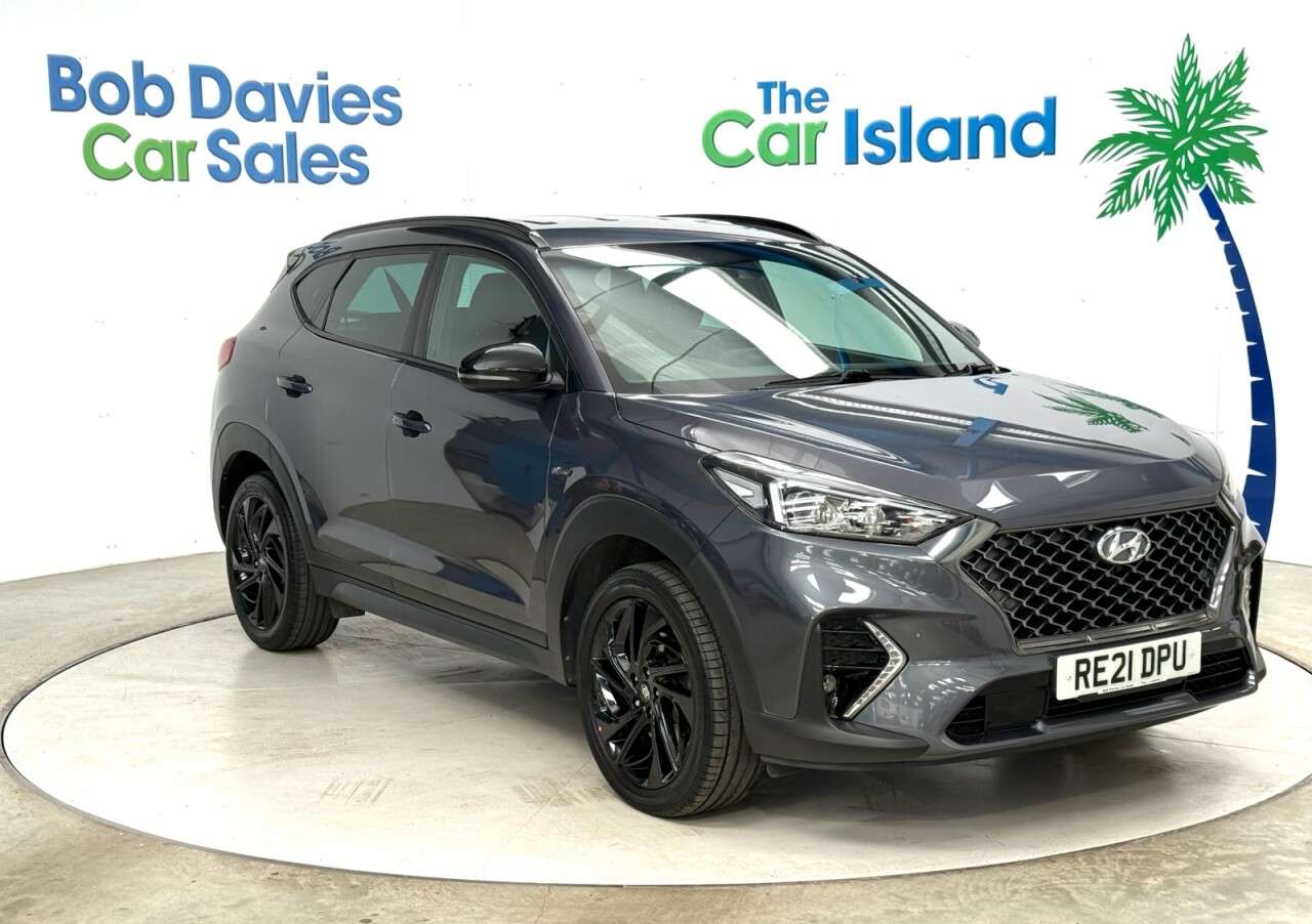 A 2021 HYUNDAI TUCSON 1.6 T-GDi N Line SUV 5dr Petrol Manual Euro 6 (s/s) (177 ps) N-Line, SATNAV A 2021 HYUNDAI TUCSON 1.6 T-GDi N Line SUV 5dr Petrol Manual Euro 6 (s/s) (177 ps) N-Line, SATNAV