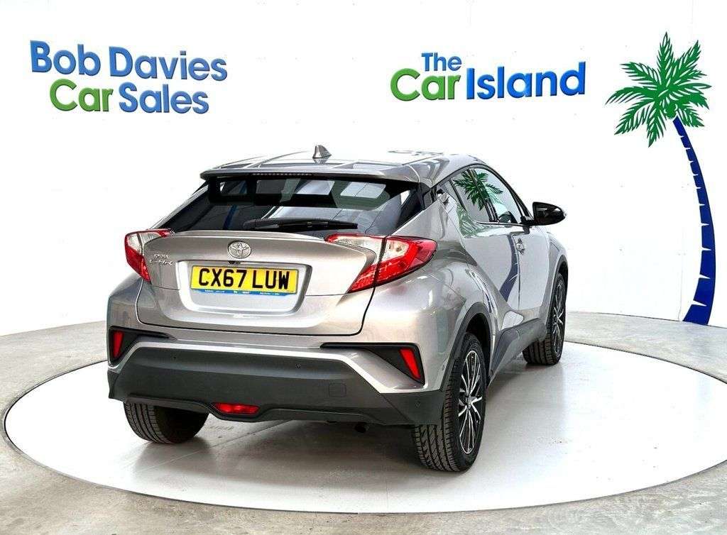 2017 TOYOTA C-HR 2017 TOYOTA C-HR