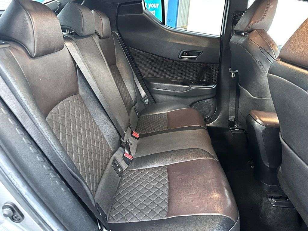 2017 TOYOTA C-HR 2017 TOYOTA C-HR