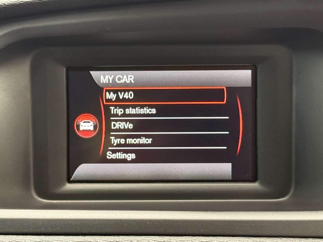 2017 VOLVO V40 CROSS COUNTRY 2017 VOLVO V40 CROSS COUNTRY