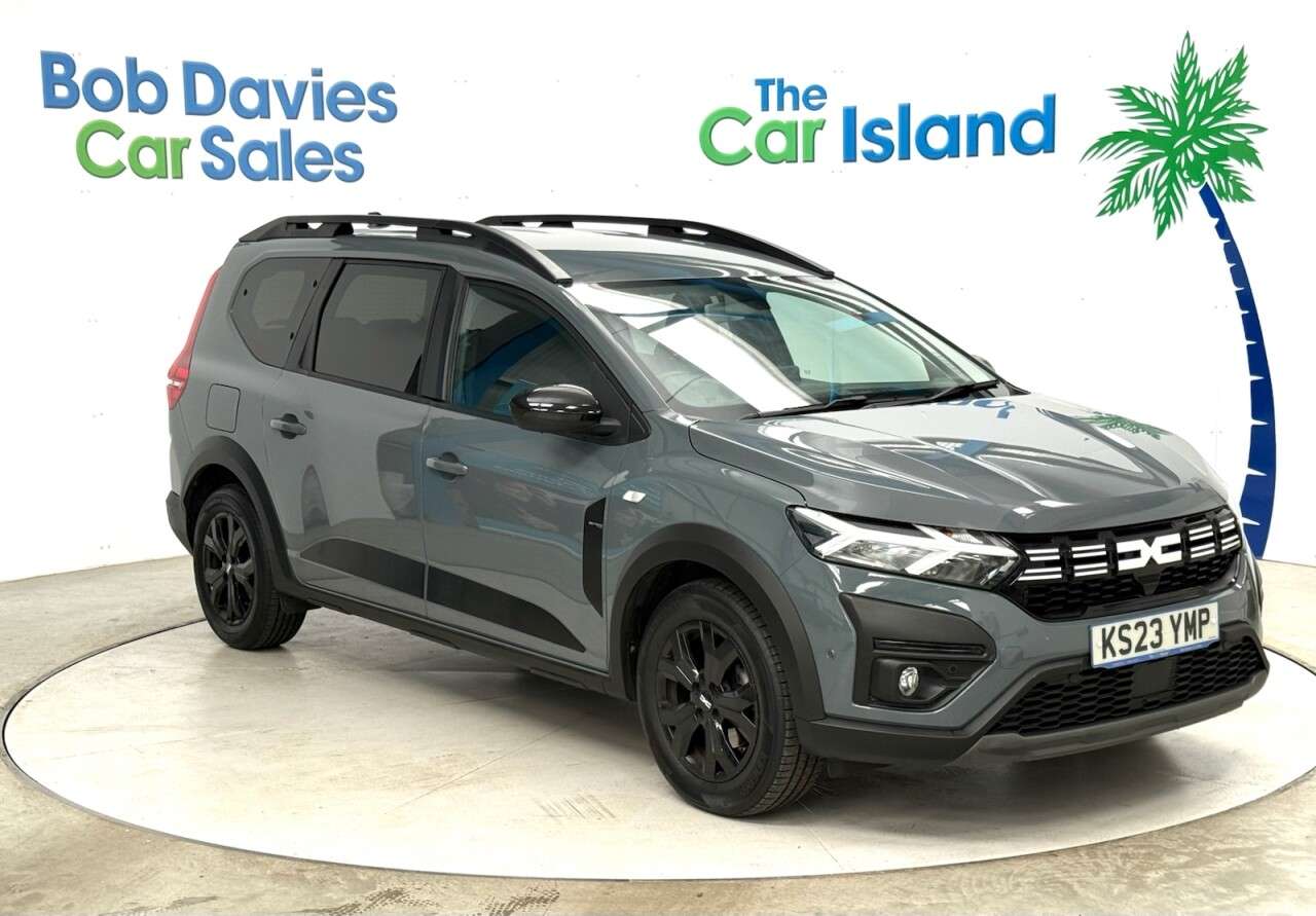 A 2023 DACIA JOGGER 1.0 TCe Extreme SE MPV 5dr Petrol Manual Euro 6 (s/s) (110 ps) SATNAV Heate A 2023 DACIA JOGGER 1.0 TCe Extreme SE MPV 5dr Petrol Manual Euro 6 (s/s) (110 ps) SATNAV Heate