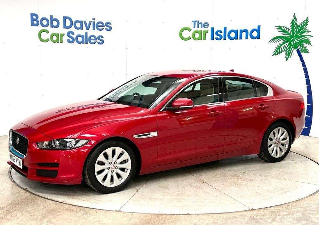2016 JAGUAR XE 2016 JAGUAR XE