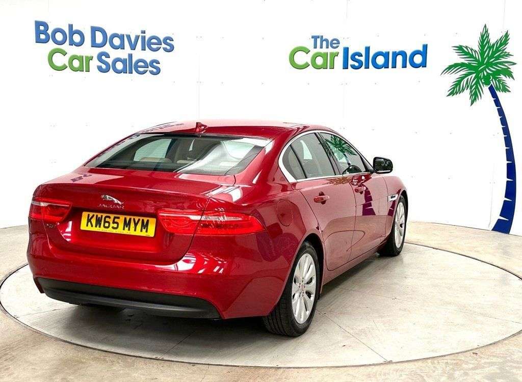 2016 JAGUAR XE 2016 JAGUAR XE