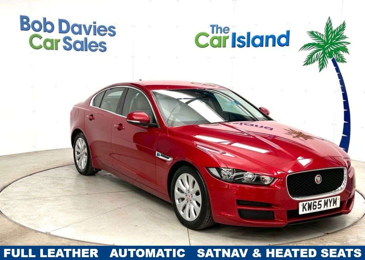 A 2016 JAGUAR XE 2.0d Prestige Saloon 4dr Diesel Auto Euro 6 (s/s) (163 ps) SATNAV Heated St A 2016 JAGUAR XE 2.0d Prestige Saloon 4dr Diesel Auto Euro 6 (s/s) (163 ps) SATNAV Heated St
