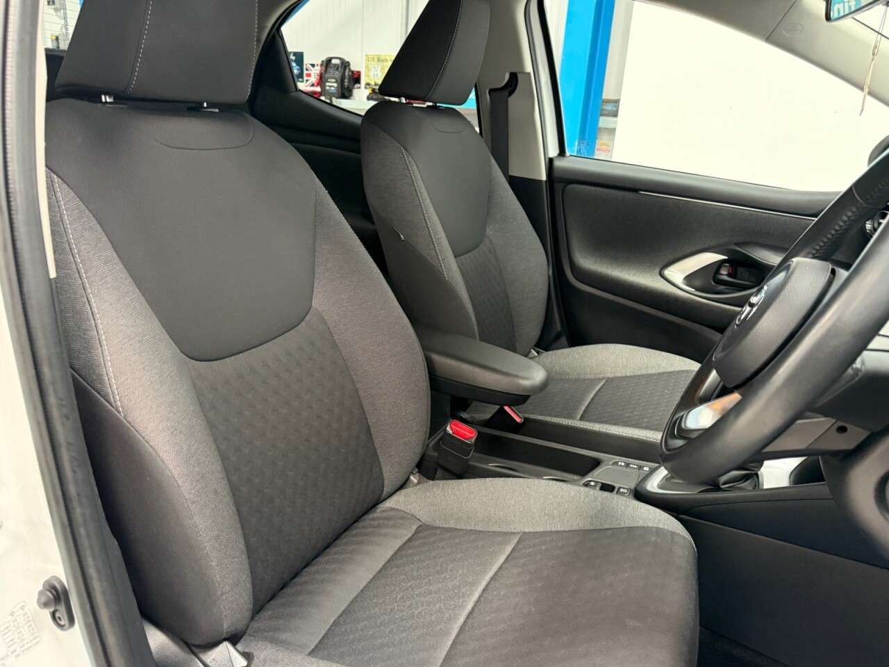 2021 TOYOTA YARIS 2021 TOYOTA YARIS