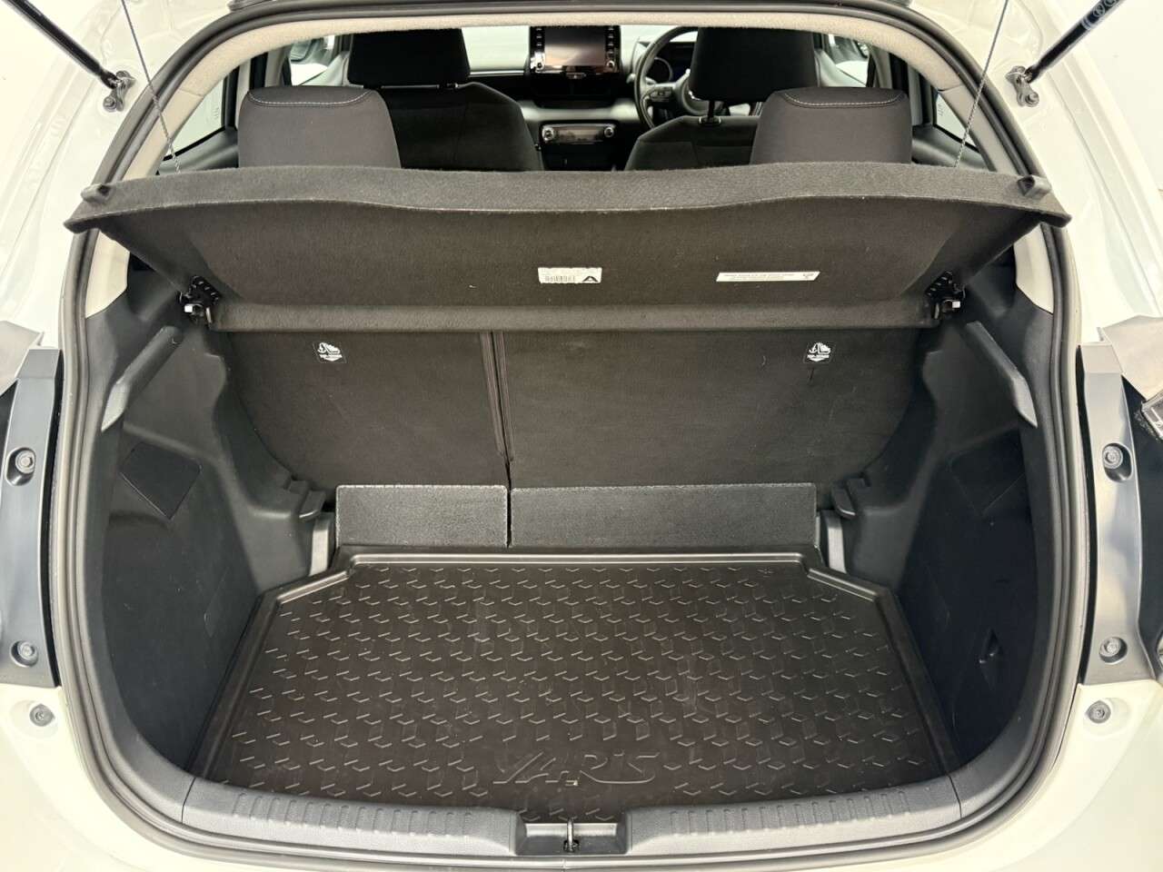 2021 TOYOTA YARIS 2021 TOYOTA YARIS