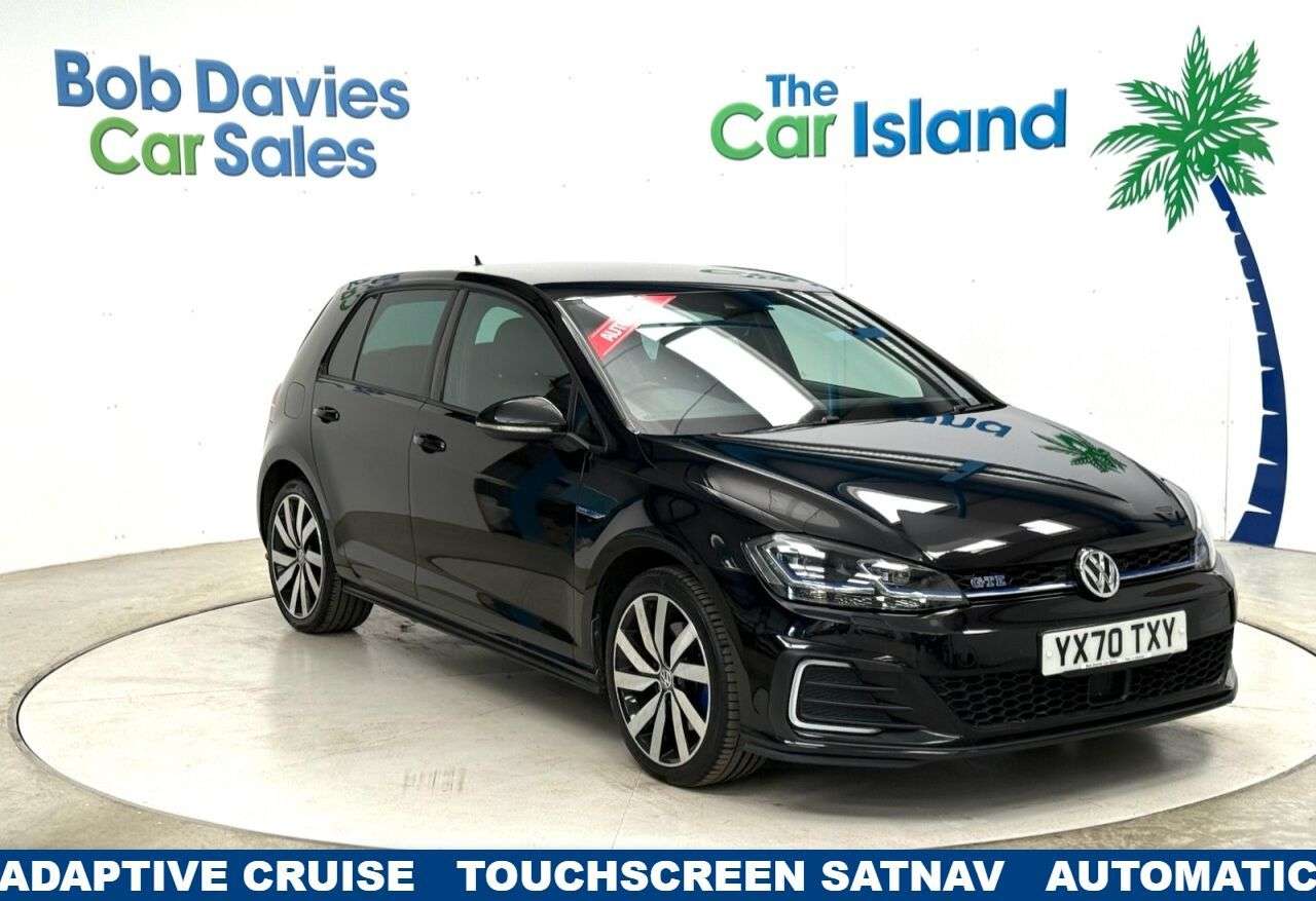 A 2020 VOLKSWAGEN GOLF 1.4 TSI 8.7kWh GTE Advance Hatchback 5dr Petrol Plug-in Hybrid DSG Euro 6 ( A 2020 VOLKSWAGEN GOLF 1.4 TSI 8.7kWh GTE Advance Hatchback 5dr Petrol Plug-in Hybrid DSG Euro 6 (