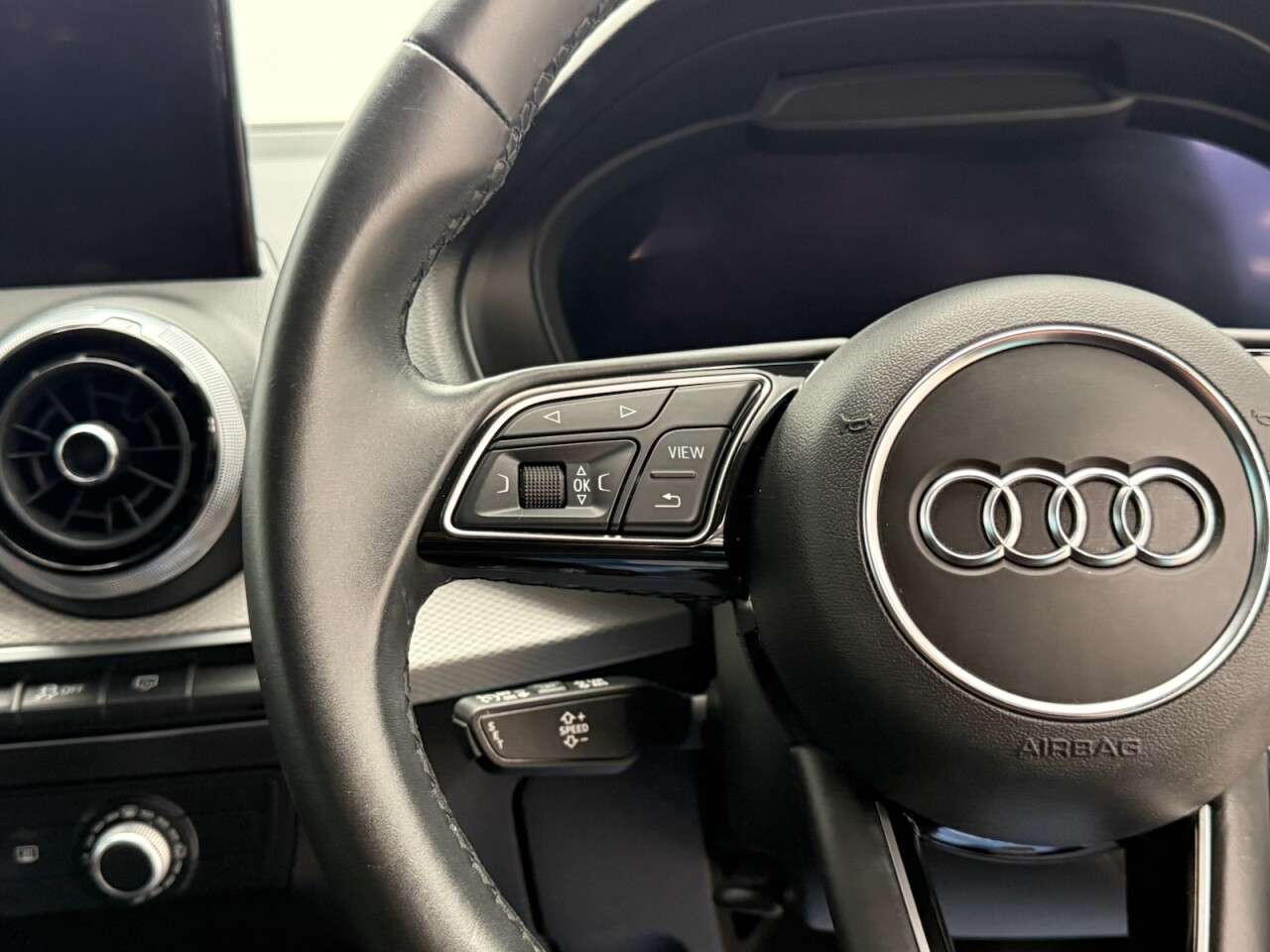 2022 AUDI Q2 2022 AUDI Q2