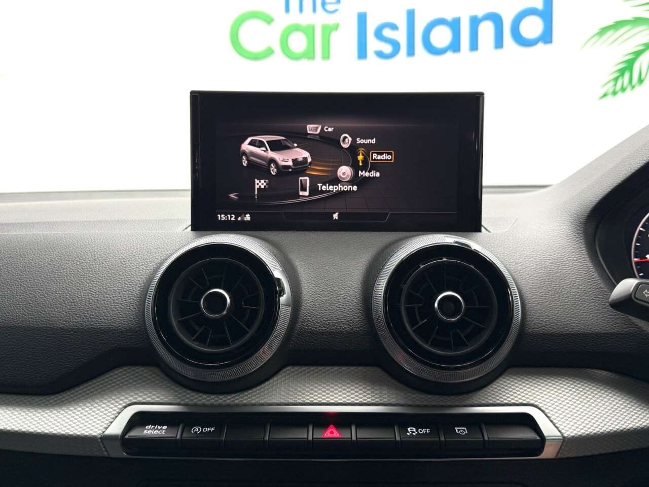 2022 AUDI Q2 2022 AUDI Q2