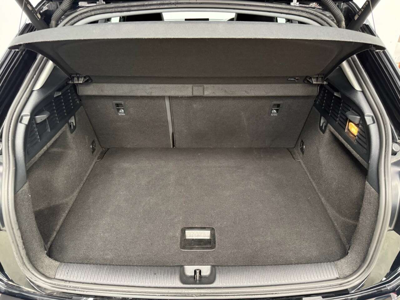 2022 AUDI Q2 2022 AUDI Q2