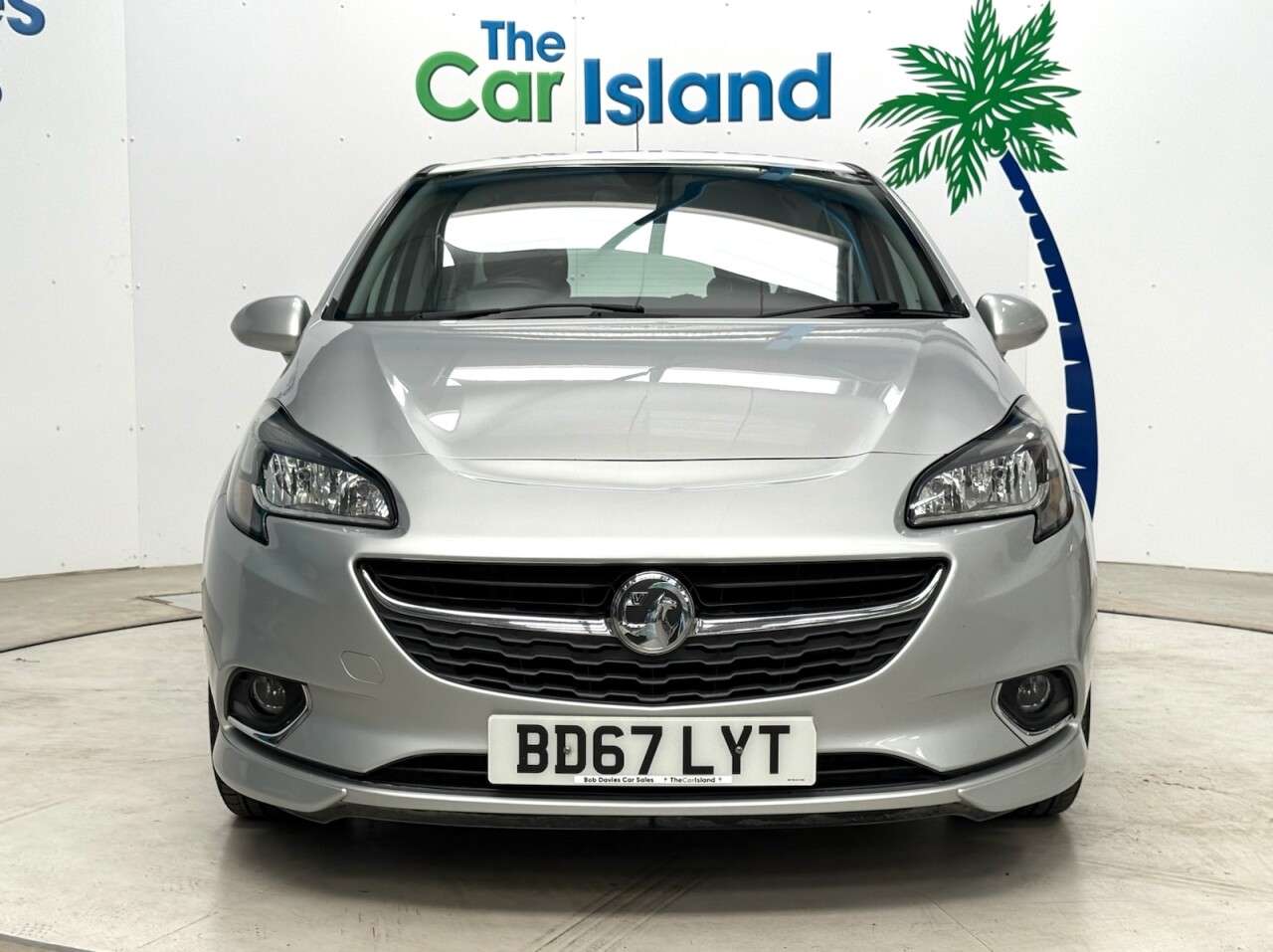 A 2017 VAUXHALL CORSA 1.4i ecoFLEX SRi VX Line Hatchback 5dr Petrol Manual Euro 6 (90 ps) Bluetoo A 2017 VAUXHALL CORSA 1.4i ecoFLEX SRi VX Line Hatchback 5dr Petrol Manual Euro 6 (90 ps) Bluetoo