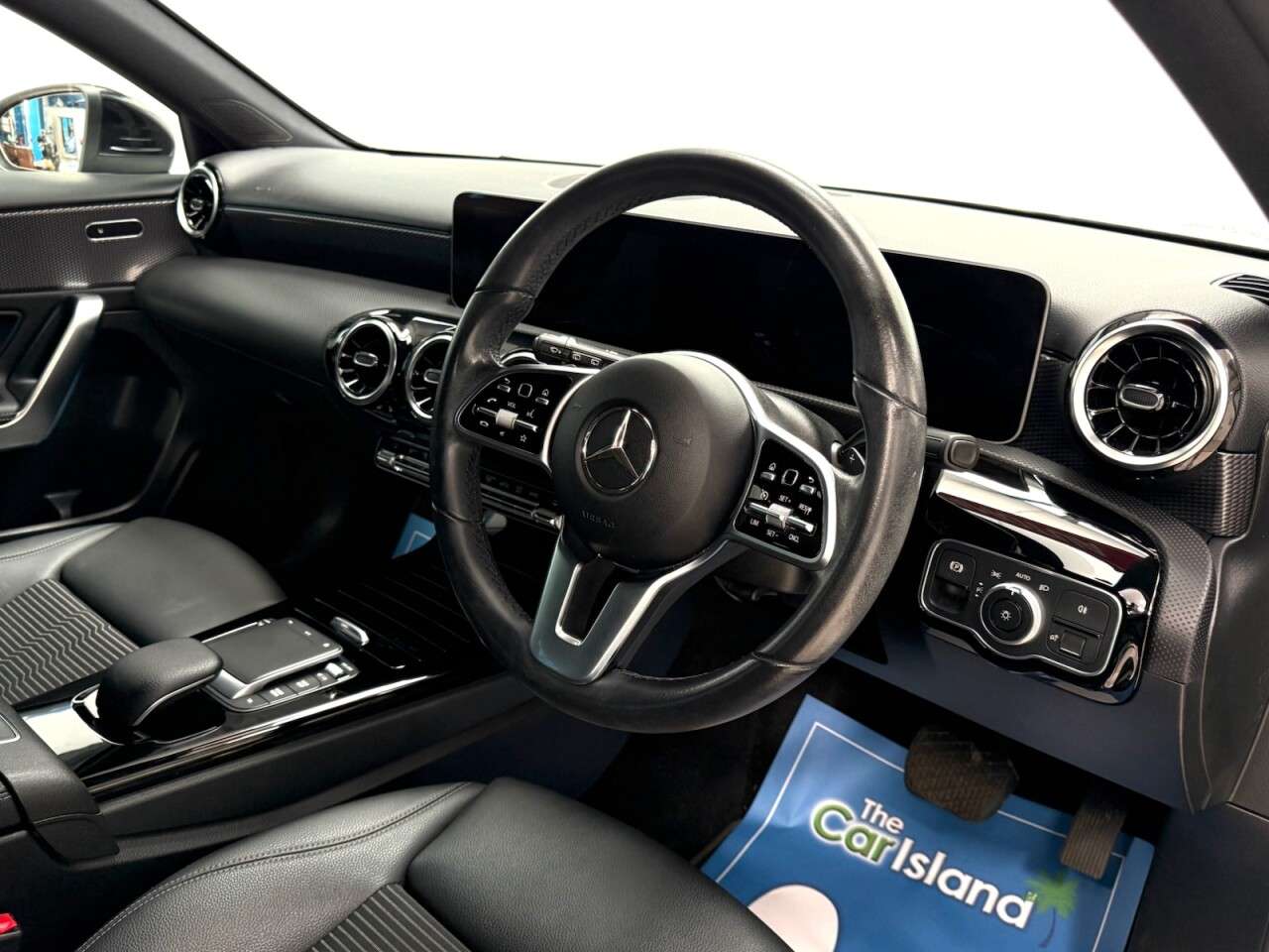 2020 MERCEDES-BENZ A CLASS 2020 MERCEDES-BENZ A CLASS
