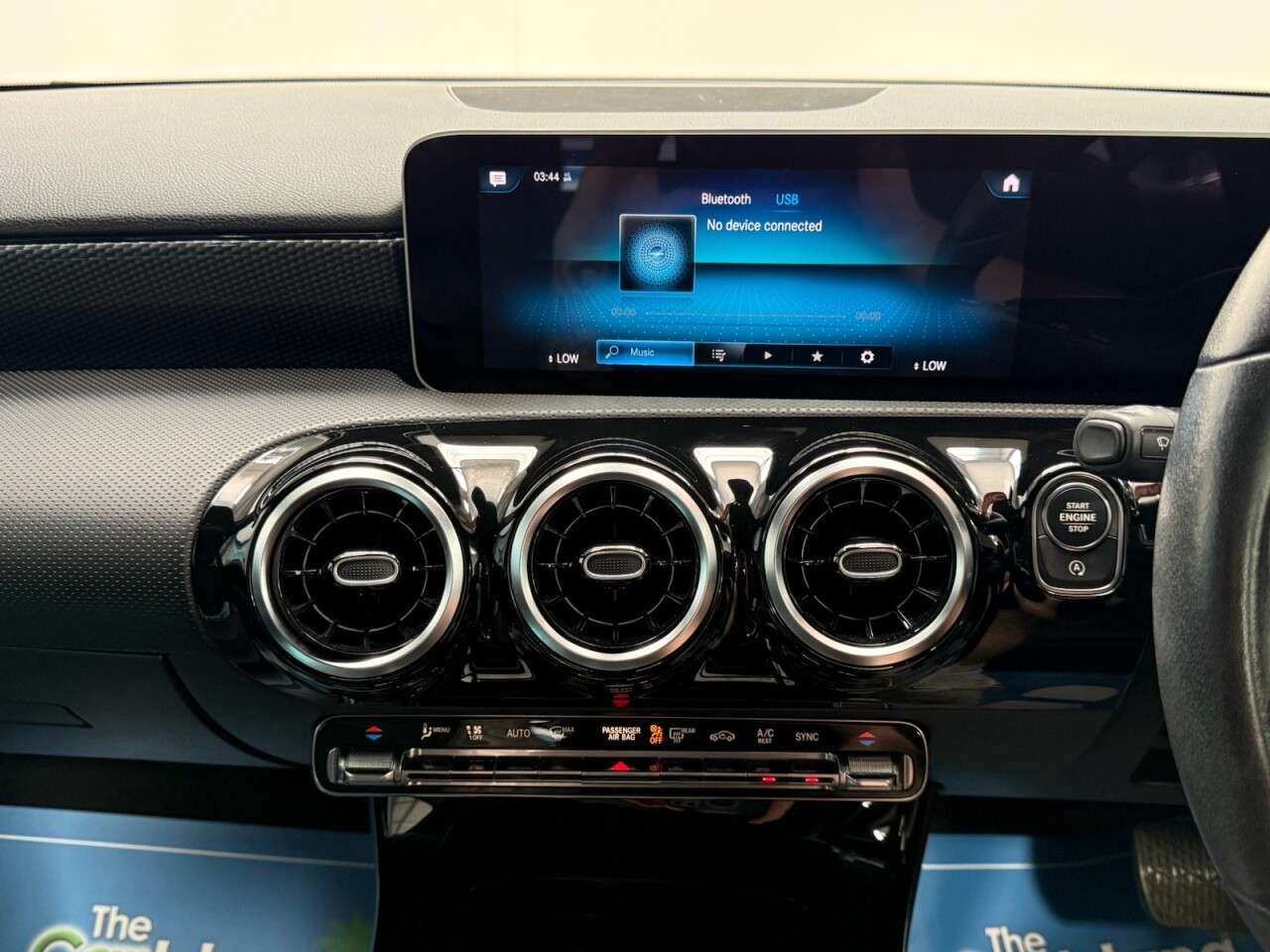 2020 MERCEDES-BENZ A CLASS 2020 MERCEDES-BENZ A CLASS