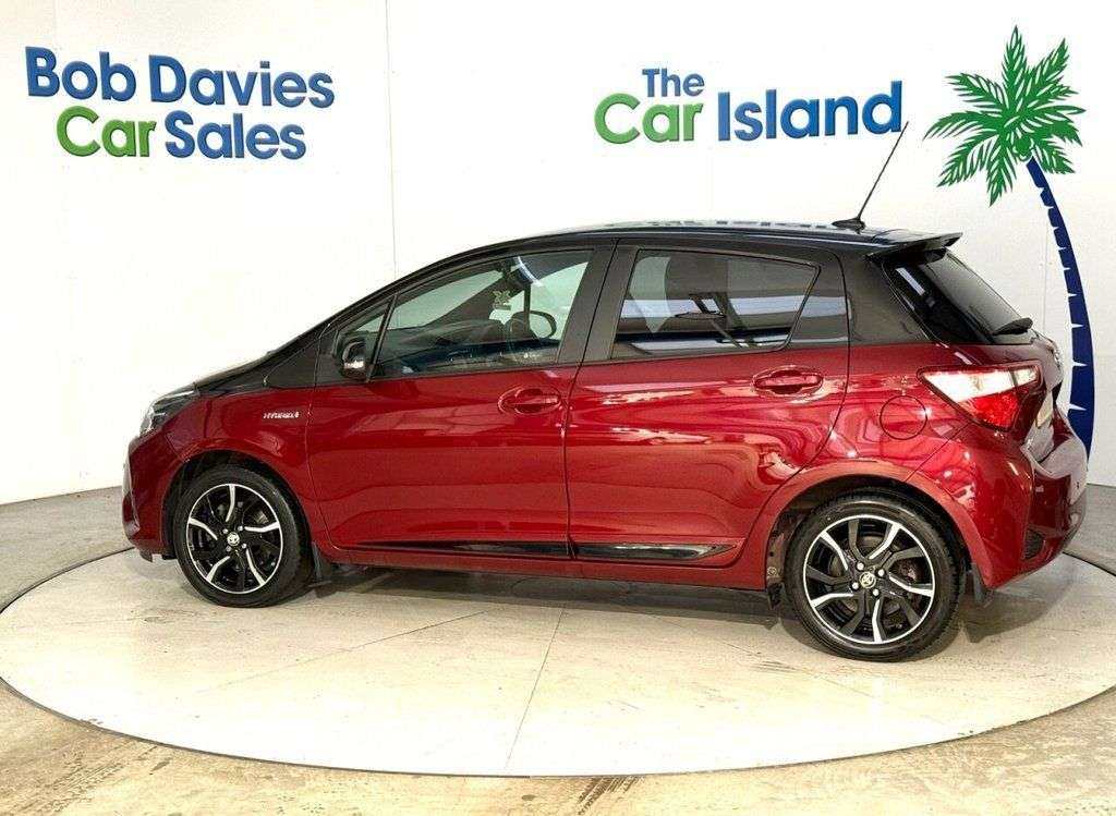 2018 TOYOTA YARIS 2018 TOYOTA YARIS