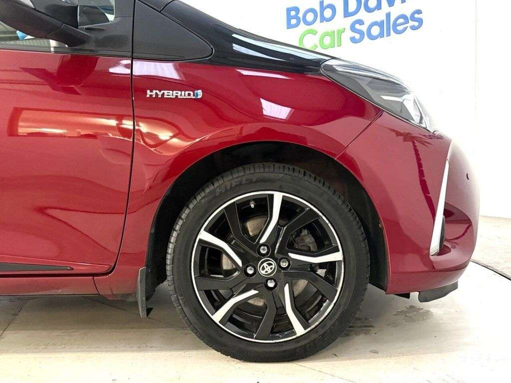 2018 TOYOTA YARIS 2018 TOYOTA YARIS