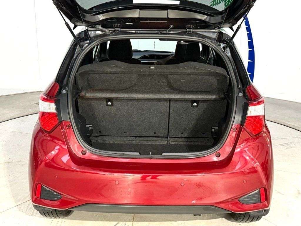 2018 TOYOTA YARIS 2018 TOYOTA YARIS