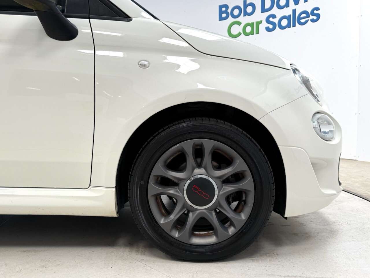 2018 FIAT 500 2018 FIAT 500