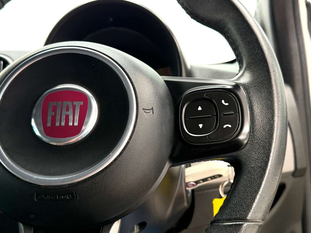 2018 FIAT 500 2018 FIAT 500