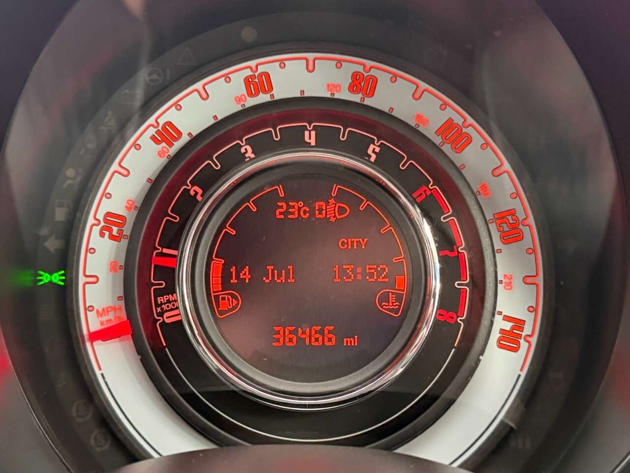 2018 FIAT 500 2018 FIAT 500