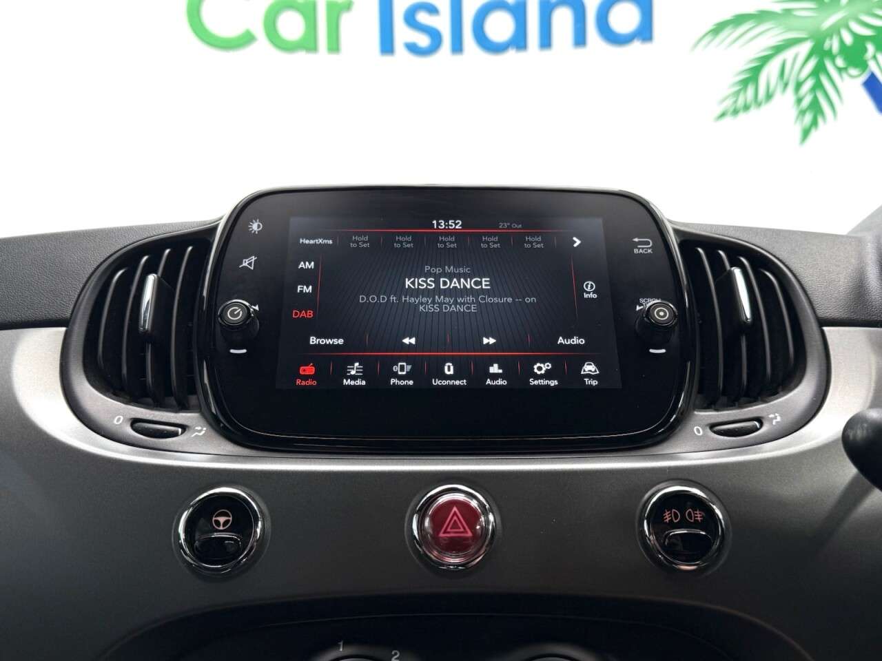2018 FIAT 500 2018 FIAT 500