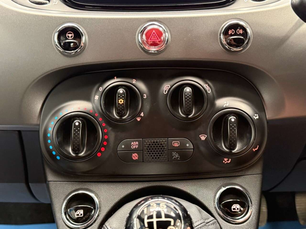 2018 FIAT 500 2018 FIAT 500