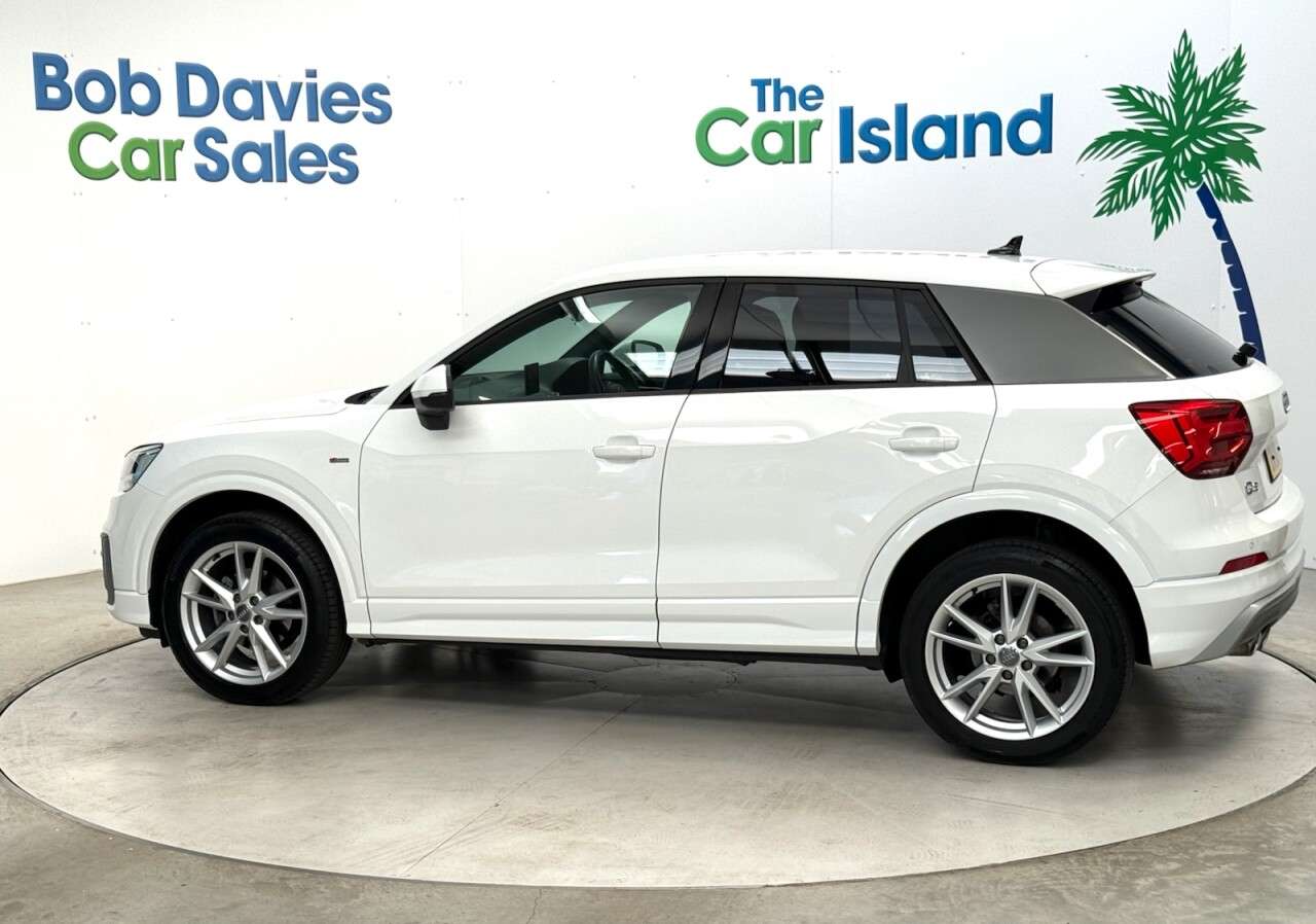 2020 AUDI Q2 2020 AUDI Q2
