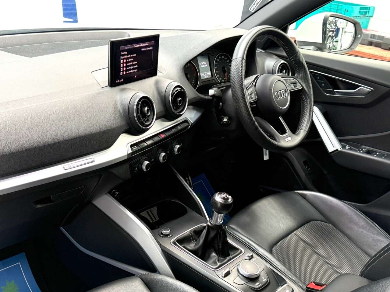 2020 AUDI Q2 2020 AUDI Q2