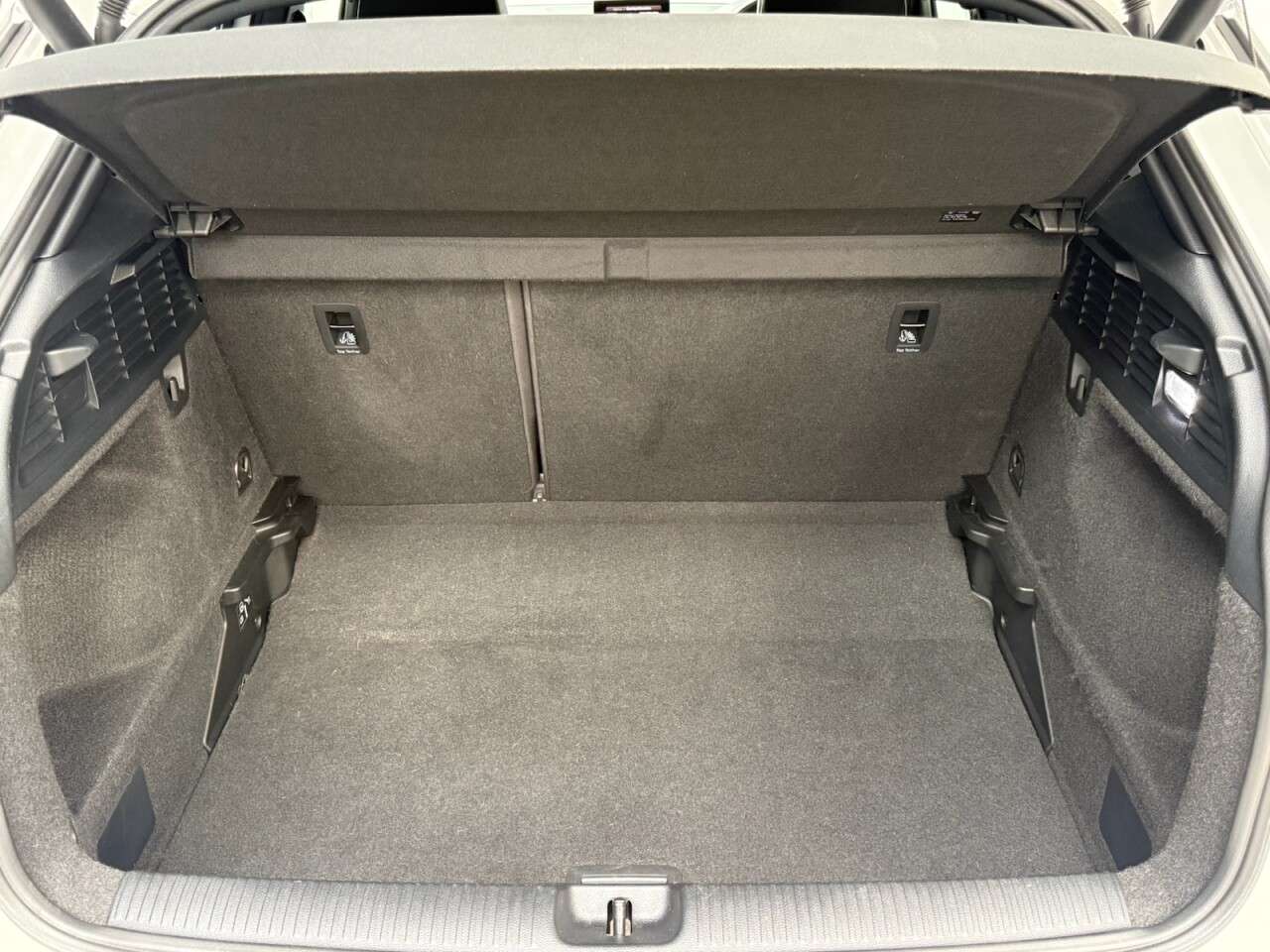 2020 AUDI Q2 2020 AUDI Q2