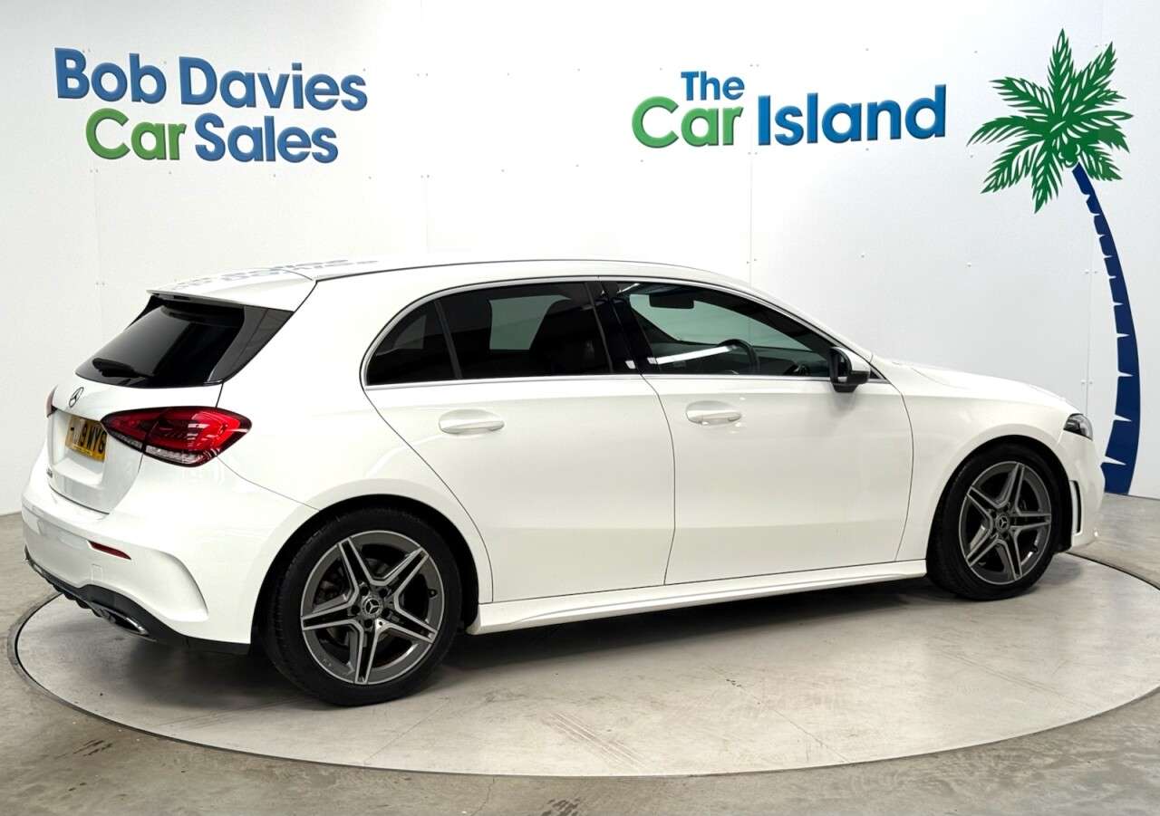 2019 MERCEDES-BENZ A CLASS 2019 MERCEDES-BENZ A CLASS