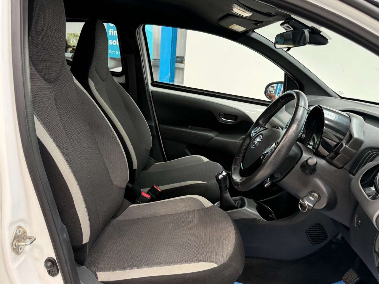 2021 TOYOTA AYGO 2021 TOYOTA AYGO