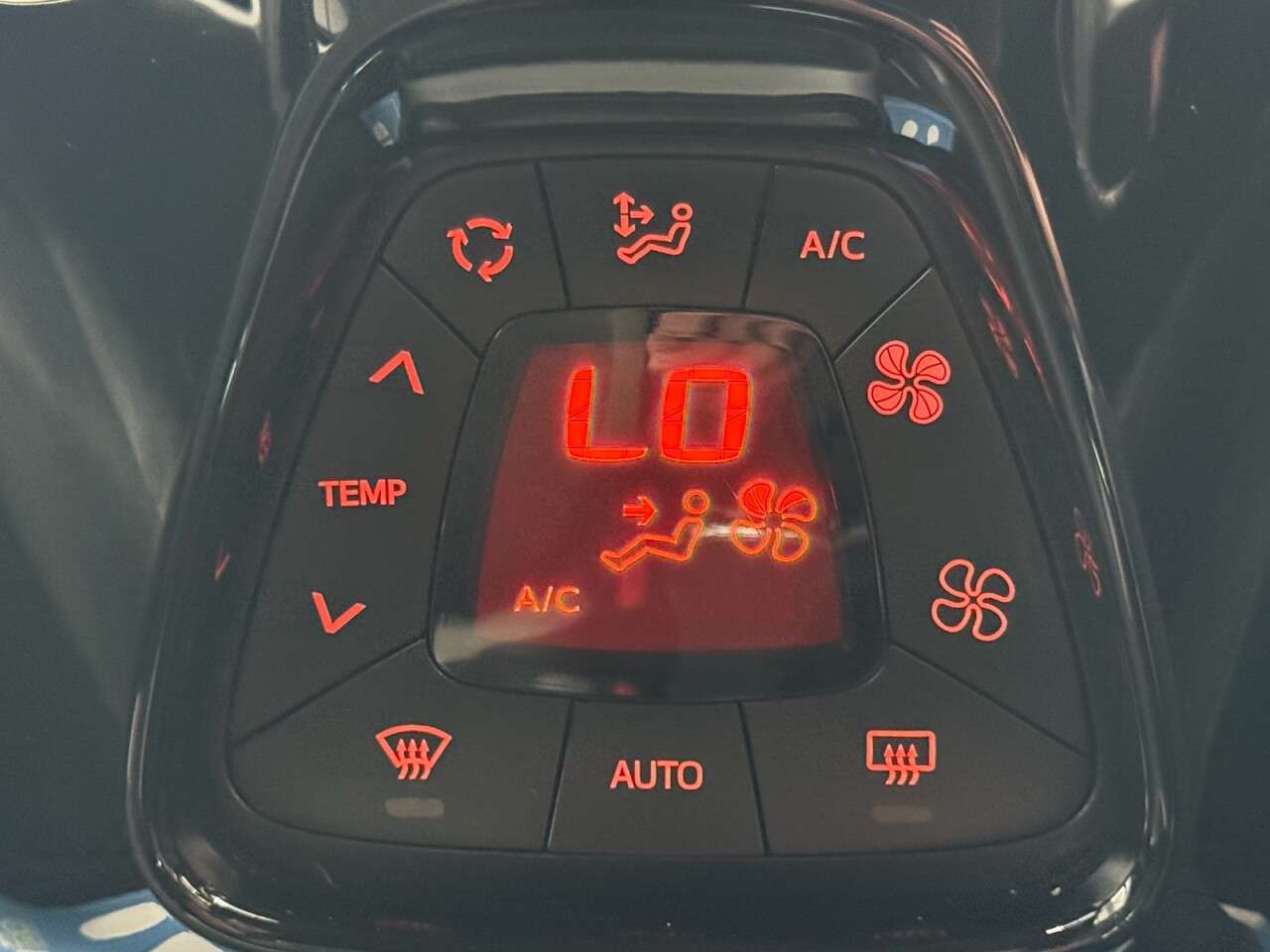 2021 TOYOTA AYGO 2021 TOYOTA AYGO