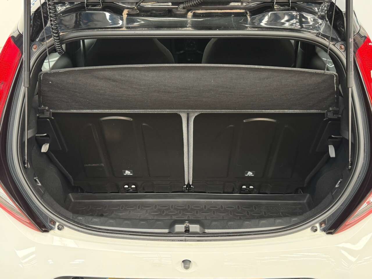 2021 TOYOTA AYGO 2021 TOYOTA AYGO