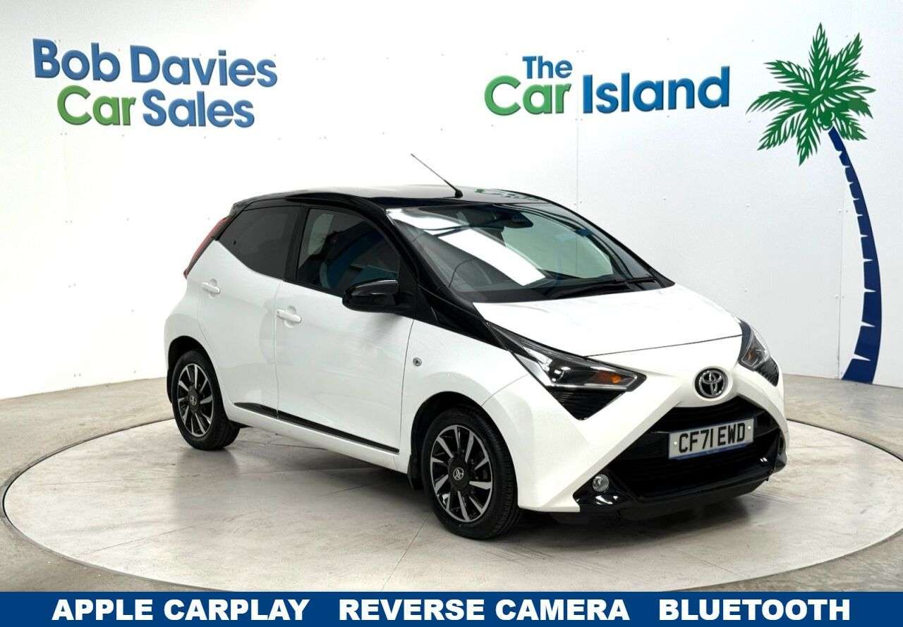 A 2021 TOYOTA AYGO 1.0 VVT-i x-trend Hatchback 5dr Petrol Manual Euro 6 (s/s) (71 ps) Touchscr A 2021 TOYOTA AYGO 1.0 VVT-i x-trend Hatchback 5dr Petrol Manual Euro 6 (s/s) (71 ps) Touchscr