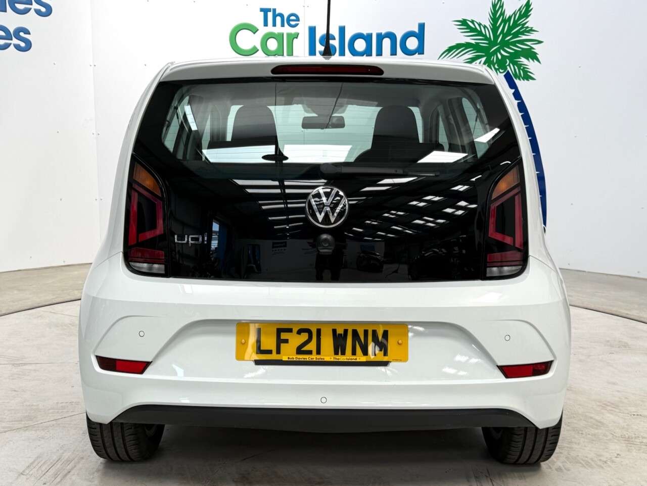2021 VOLKSWAGEN UP! 2021 VOLKSWAGEN UP!