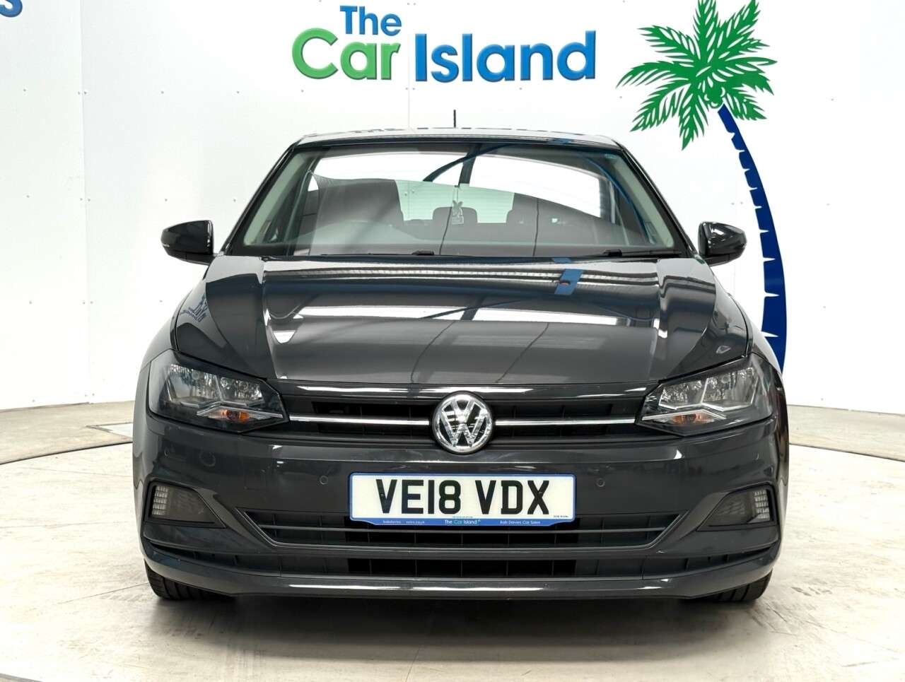 A 2018 VOLKSWAGEN POLO 1.0 TSI SE Hatchback 5dr Petrol Manual Euro 6 (s/s) (95 ps) Front & Rear Pa A 2018 VOLKSWAGEN POLO 1.0 TSI SE Hatchback 5dr Petrol Manual Euro 6 (s/s) (95 ps) Front & Rear Pa