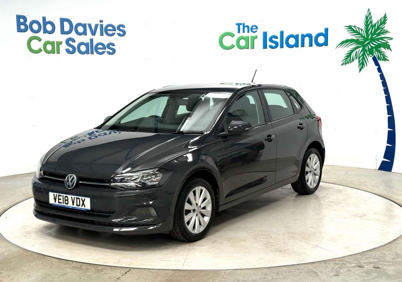 A 2018 VOLKSWAGEN POLO 1.0 TSI SE Hatchback 5dr Petrol Manual Euro 6 (s/s) (95 ps) Front & Rear Pa A 2018 VOLKSWAGEN POLO 1.0 TSI SE Hatchback 5dr Petrol Manual Euro 6 (s/s) (95 ps) Front & Rear Pa