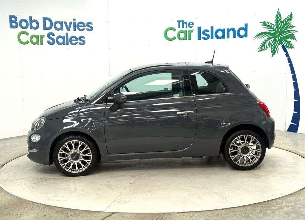 2020 FIAT 500 2020 FIAT 500