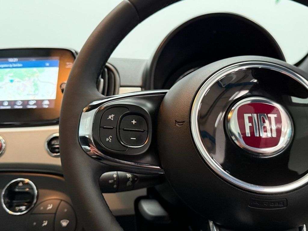 2020 FIAT 500 2020 FIAT 500