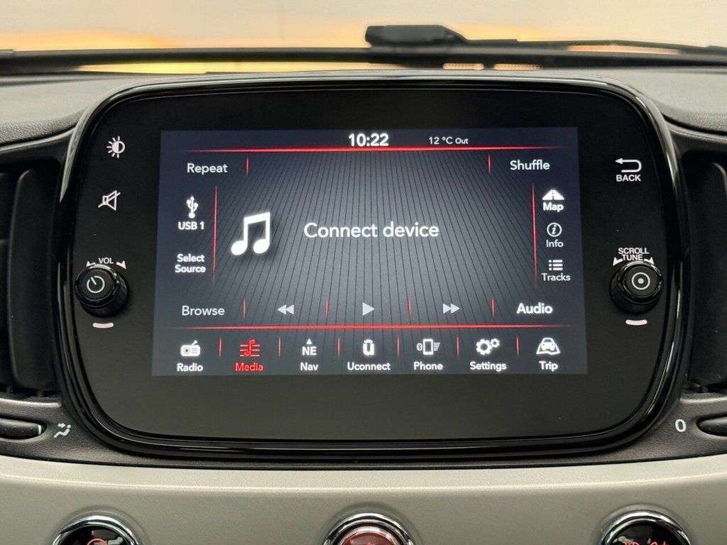 2020 FIAT 500 2020 FIAT 500